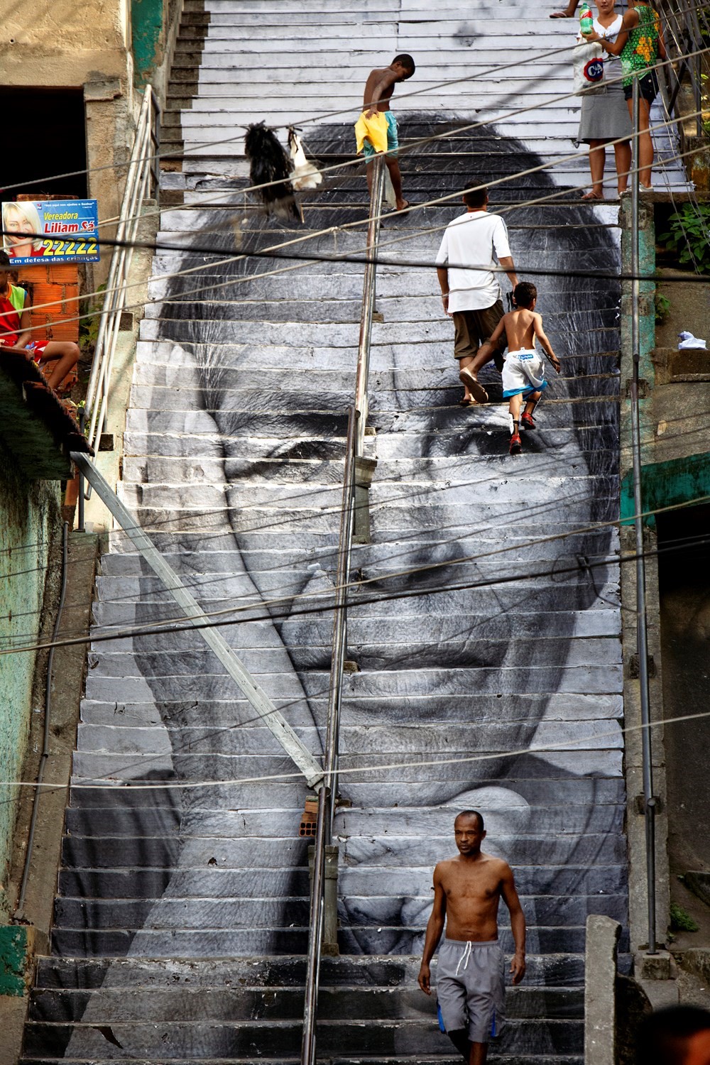 Favela Painting Project - designlikeyougiveadamn.com